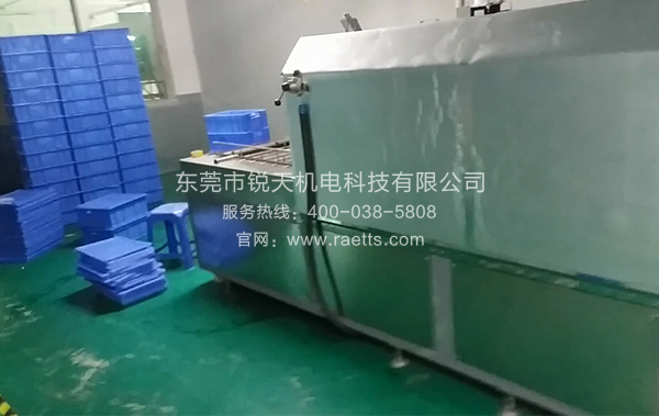 �L������ϵ�y